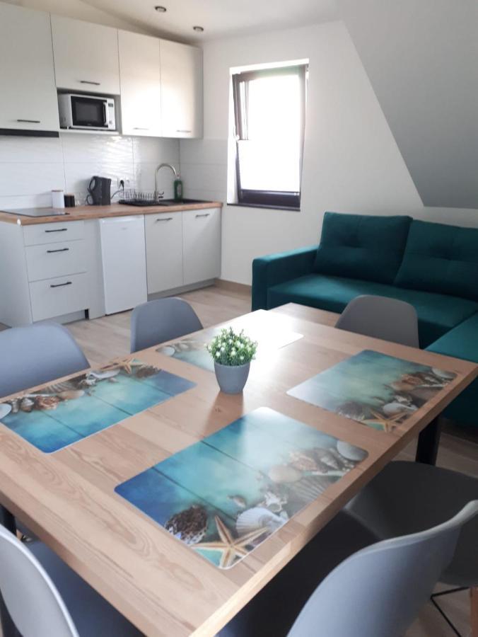 Apartamenty Pod Sosnami Sarbinowo Kültér fotó