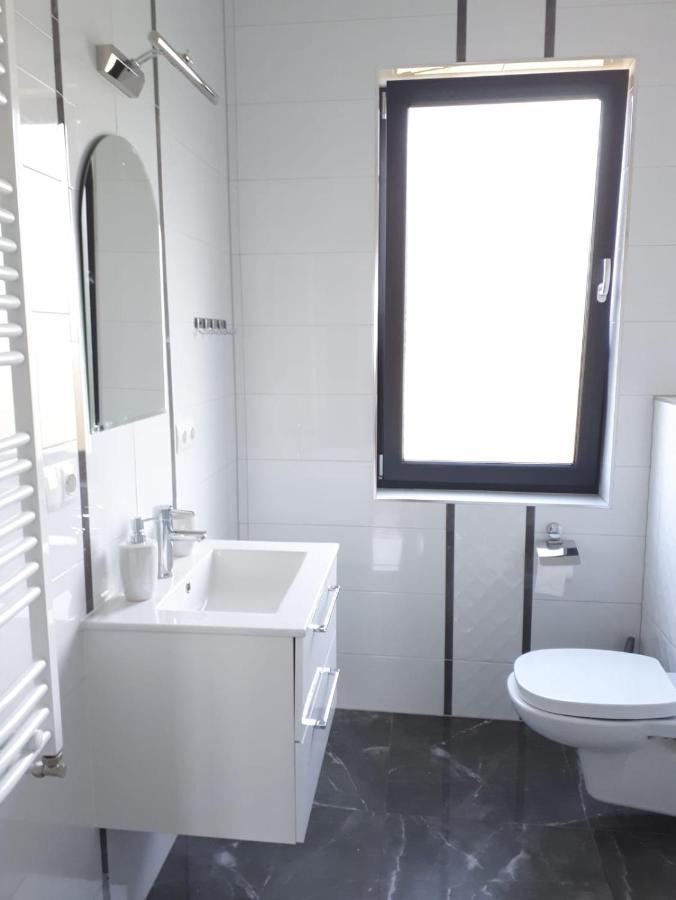 Apartamenty Pod Sosnami Sarbinowo Kültér fotó